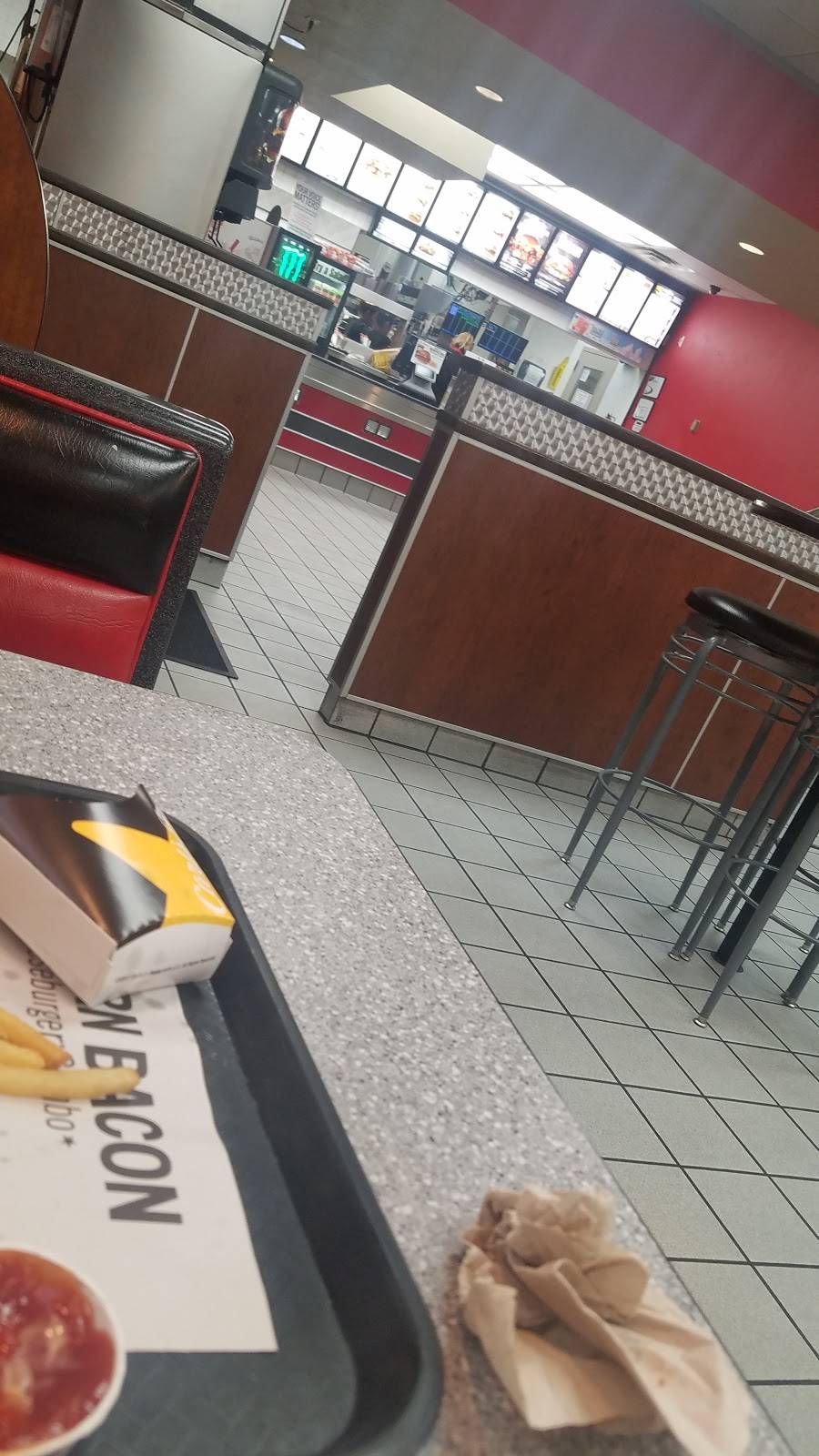 Carls Jr. | restaurant | 5596 S Redwood Rd, Taylorsville, UT 84123, USA | 8019651580 OR +1 801-965-1580