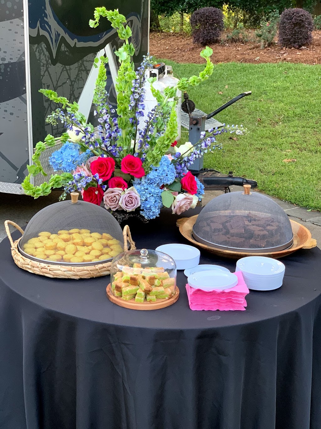 Earnies Food Truck & Catering | restaurant | 3501 Montgomery Hwy, Dothan, AL 36303, USA | 3347960095 OR +1 334-796-0095