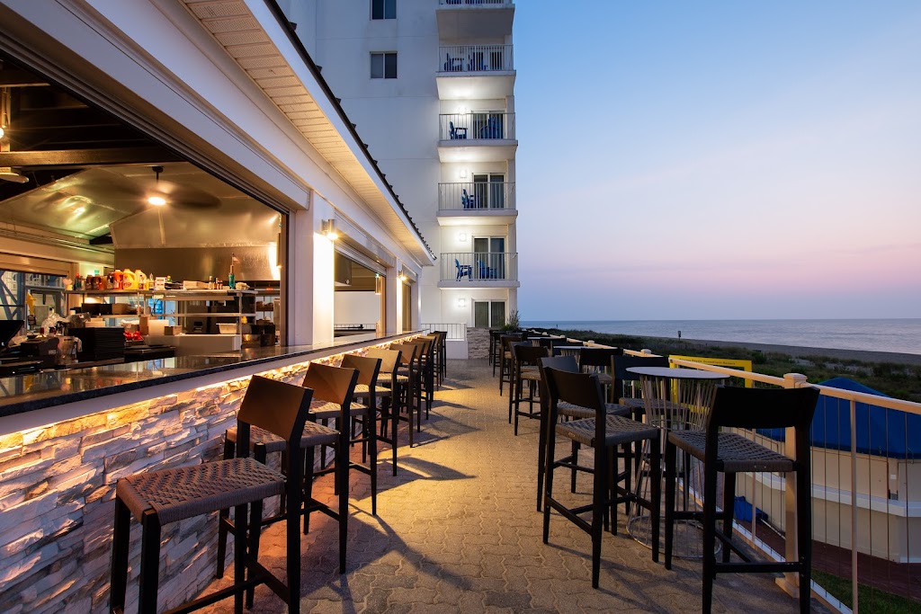 The Current | restaurant | 9100 Coastal Hwy Located on 2nd Floor in the Princess Royale Oceanfront Resort, Ocean City, MD 21842, USA | 4105427777 OR +1 410-542-7777