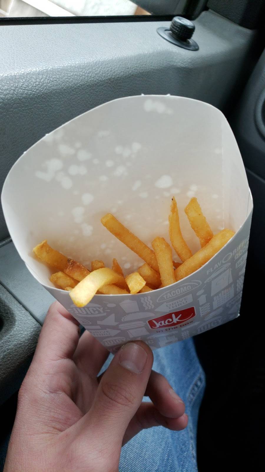 Jack in the Box | restaurant | 200 W El Camino Real, Mountain View, CA 94040, USA | 6509644266 OR +1 650-964-4266