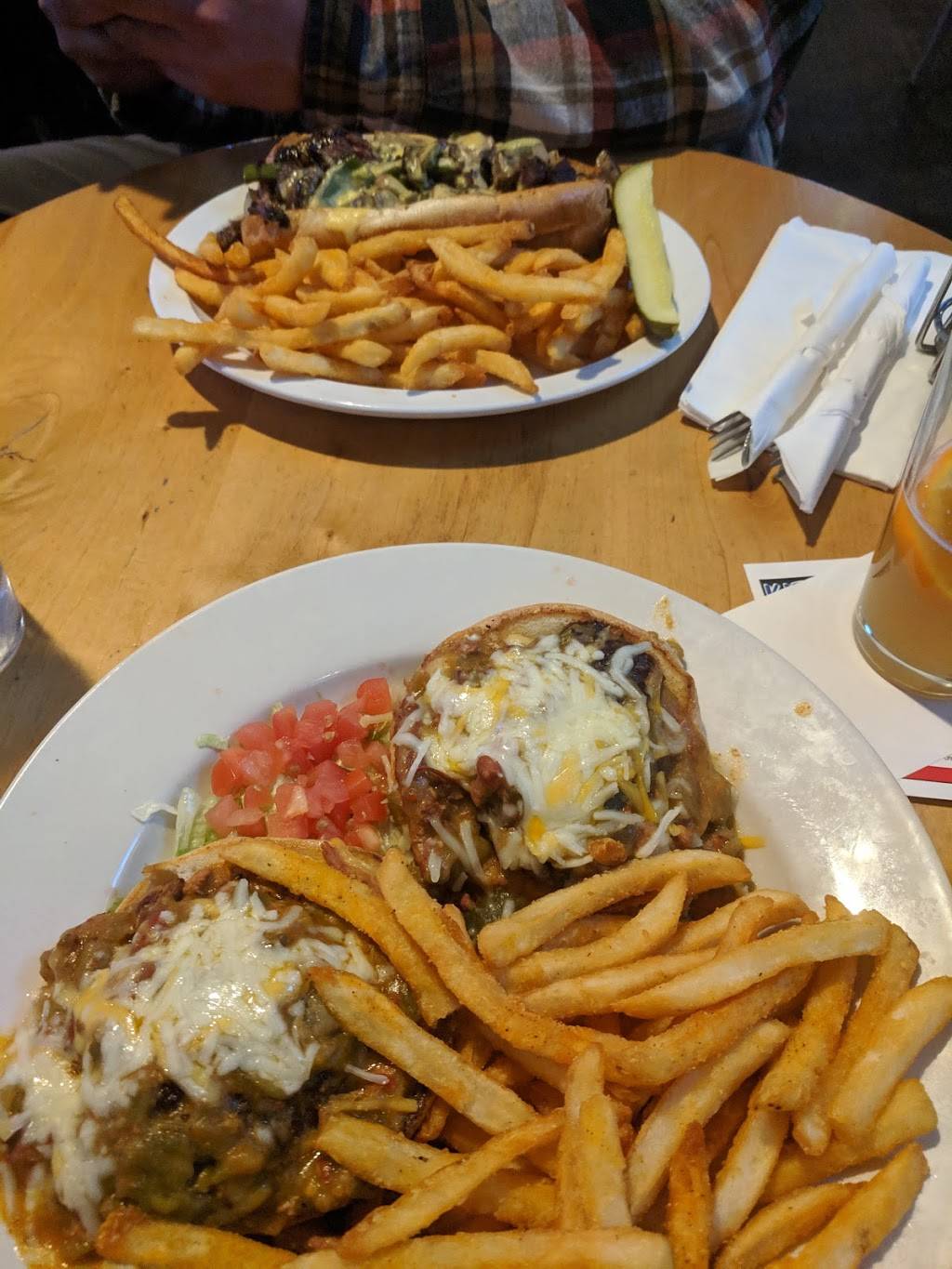 Noonans Sports Bar & Grill | restaurant | 13521 E Iliff Ave, Aurora, CO 80014, USA | 7202460309 OR +1 720-246-0309