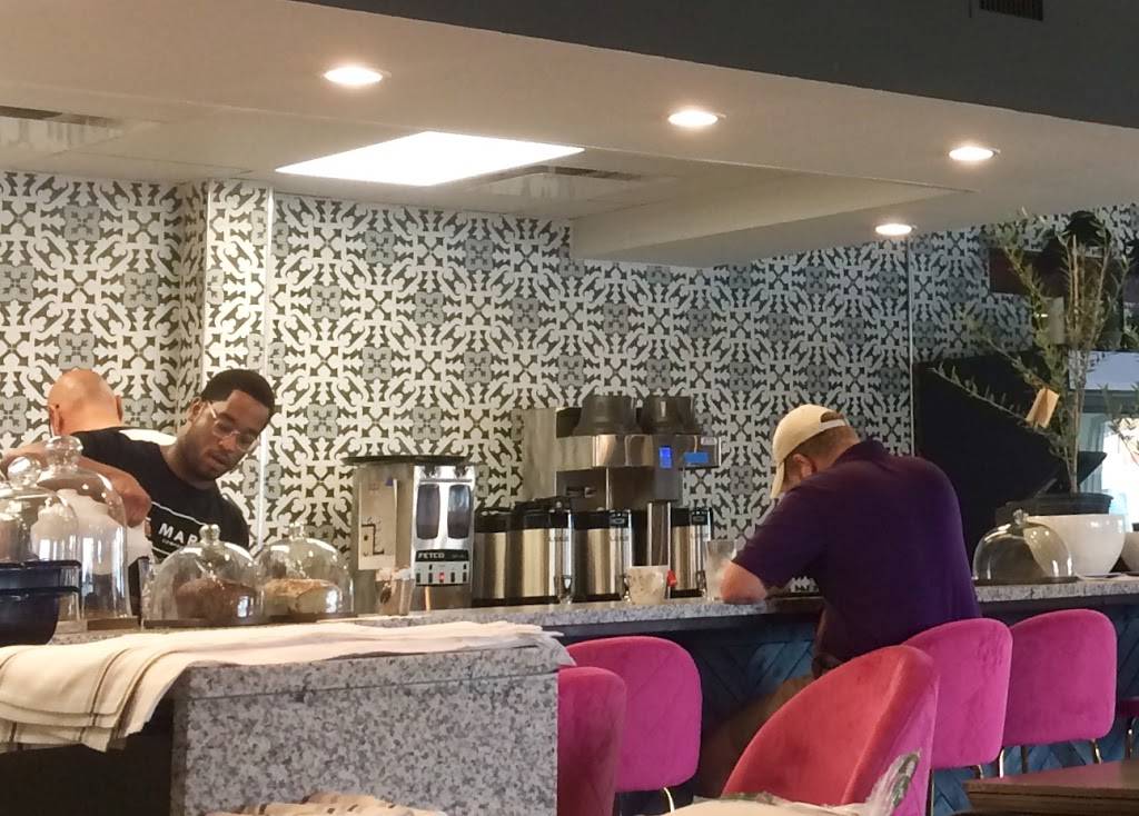 The Market Local Comfort Cafe | restaurant | 13534 Preston Rd, Dallas, TX 75240, USA | 4696775424 OR +1 469-677-5424