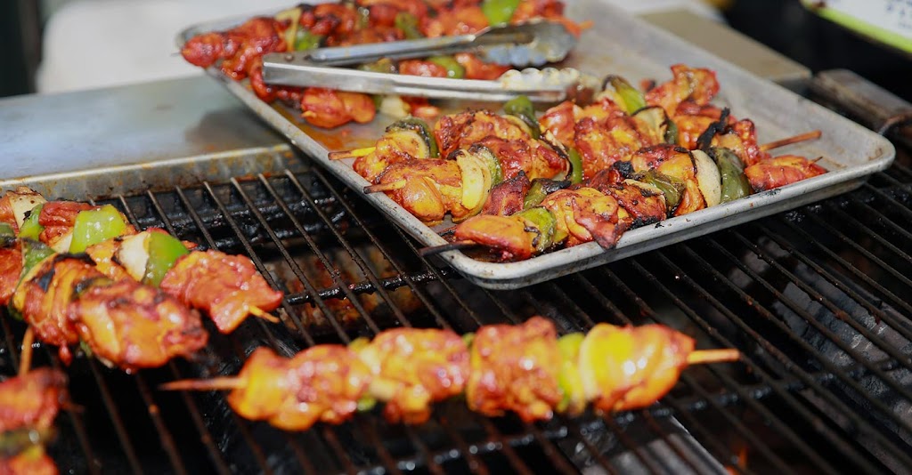 Little J A Caribbean Restaurant | restaurant | 11725 N 19th Ave Ste 12, Phoenix, AZ 85029, USA | 6029430314 OR +1 602-943-0314