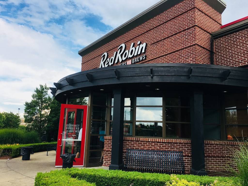 Red Robin Gourmet Burgers and Brews | restaurant | 10211 Collierville Rd, Collierville, TN 38017, USA | 9018547645 OR +1 901-854-7645
