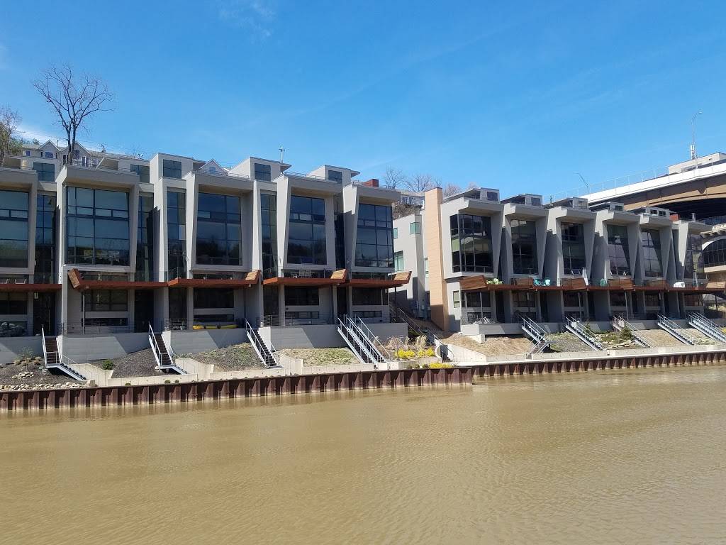 Emerald Necklace Marina | restaurant | 1500 Cleveland Metro Park Dr, Lakewood, OH 44107, USA | 2162263030 OR +1 216-226-3030