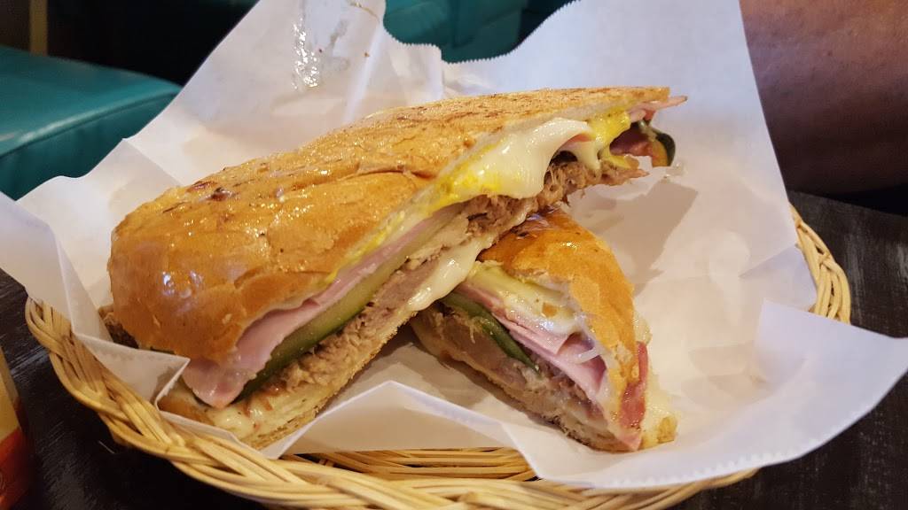 The Latin Pig | restaurant | 3131 Custer Rd #165, Plano, TX 75075, USA | 9729859760 OR +1 972-985-9760