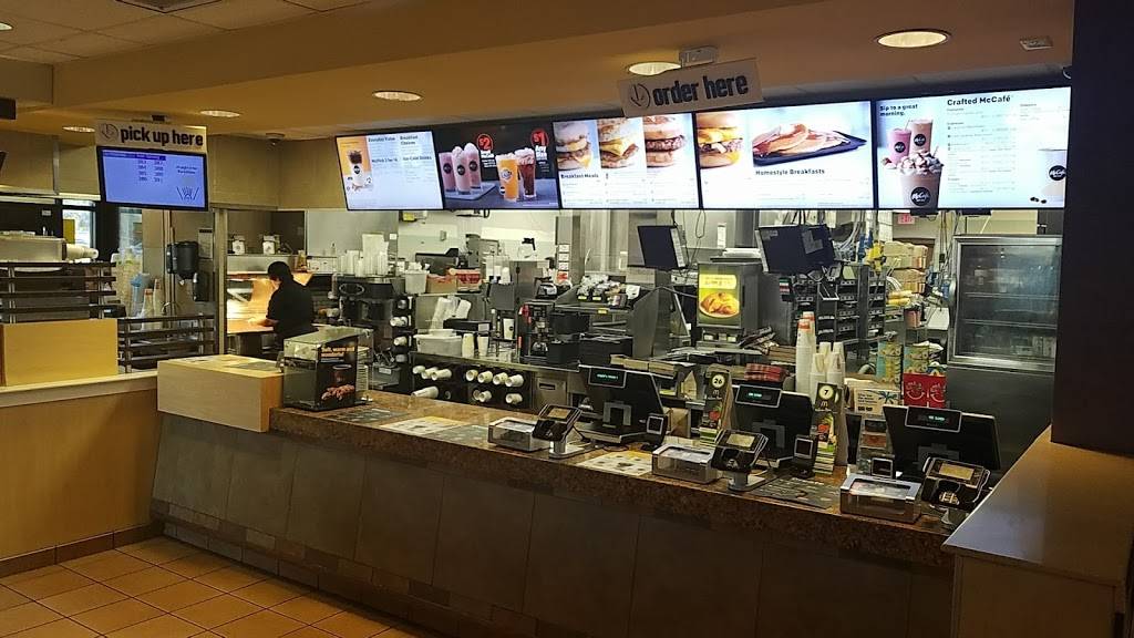 McDonalds | cafe | 3901 Cattlemen Rd, Sarasota, FL 34233, USA | 9413782511 OR +1 941-378-2511