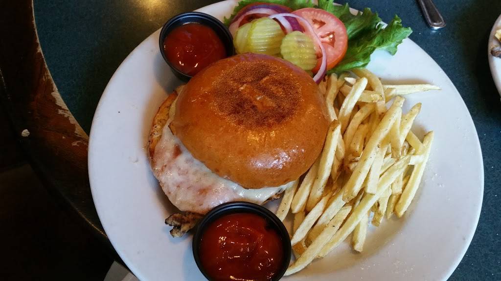 The Spirit Grille | restaurant | 4030 N MacArthur Blvd #112, Irving, TX 75038, USA | 9727177575 OR +1 972-717-7575