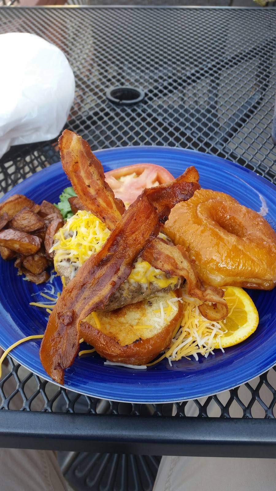 Lunasea | restaurant | 206 22nd St, Virginia Beach, VA 23451, USA | 7574374400 OR +1 757-437-4400