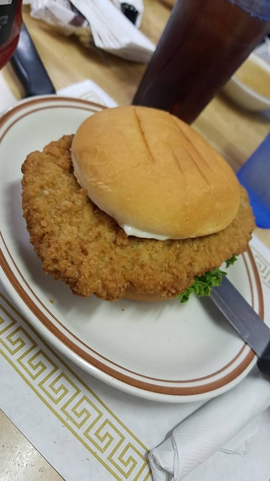 Carlos Restaurant | restaurant | 2060 W Station St, Kankakee, IL 60901, USA | 8159322924 OR +1 815-932-2924