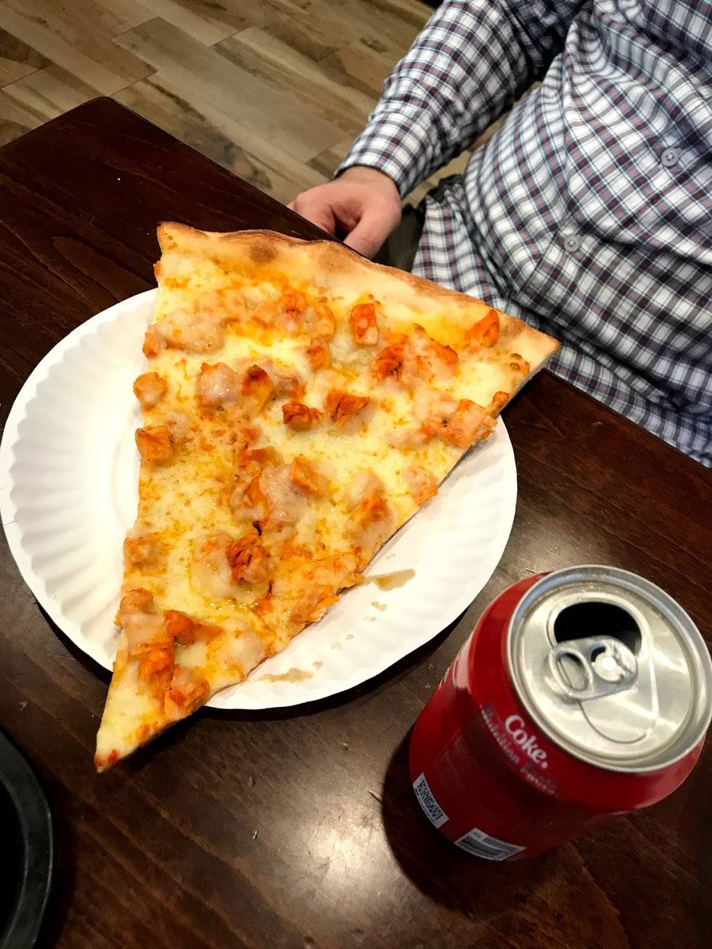 Nora Pizza | restaurant | 5916, 5916, 2456 Eastchester Rd, Bronx, NY 10469, USA | 7186760500 OR +1 718-676-0500