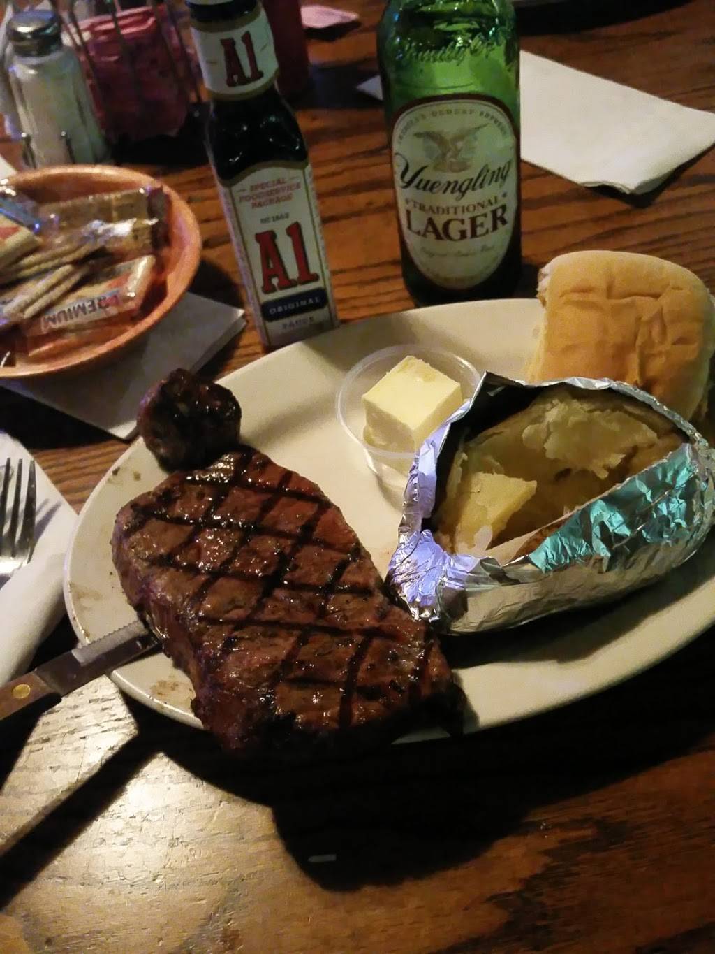 Timbers Lounge | restaurant | 2770 W Kilgore Ave, Muncie, IN 47304, USA | 7652865323 OR +1 765-286-5323