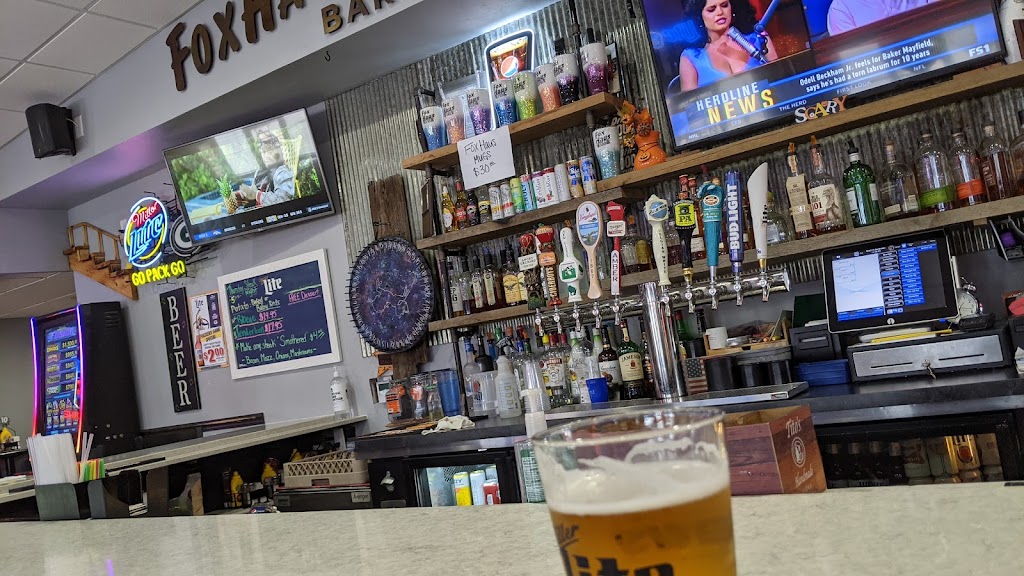 Fox Haus Bar & Grill | restaurant | 720 E Main St, Omro, WI 54963, USA | 9208590205 OR +1 920-859-0205