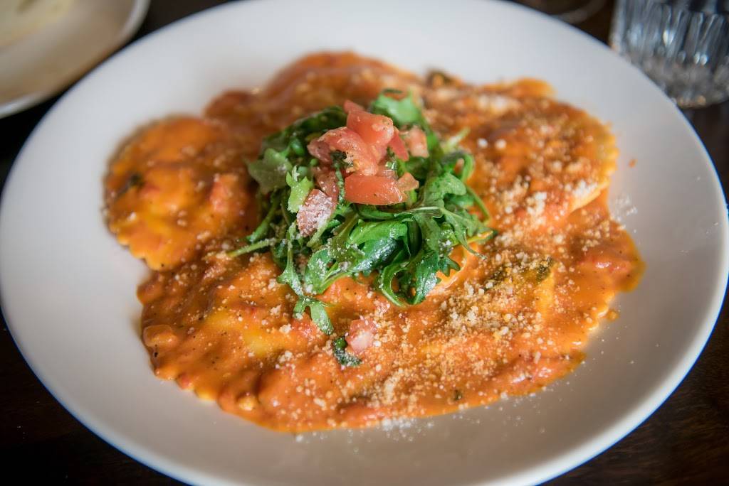 Morettis Ristorante & Pizzeria | restaurant | 2475 W Higgins Rd, Hoffman Estates, IL 60169, USA | 8478850400 OR +1 847-885-0400