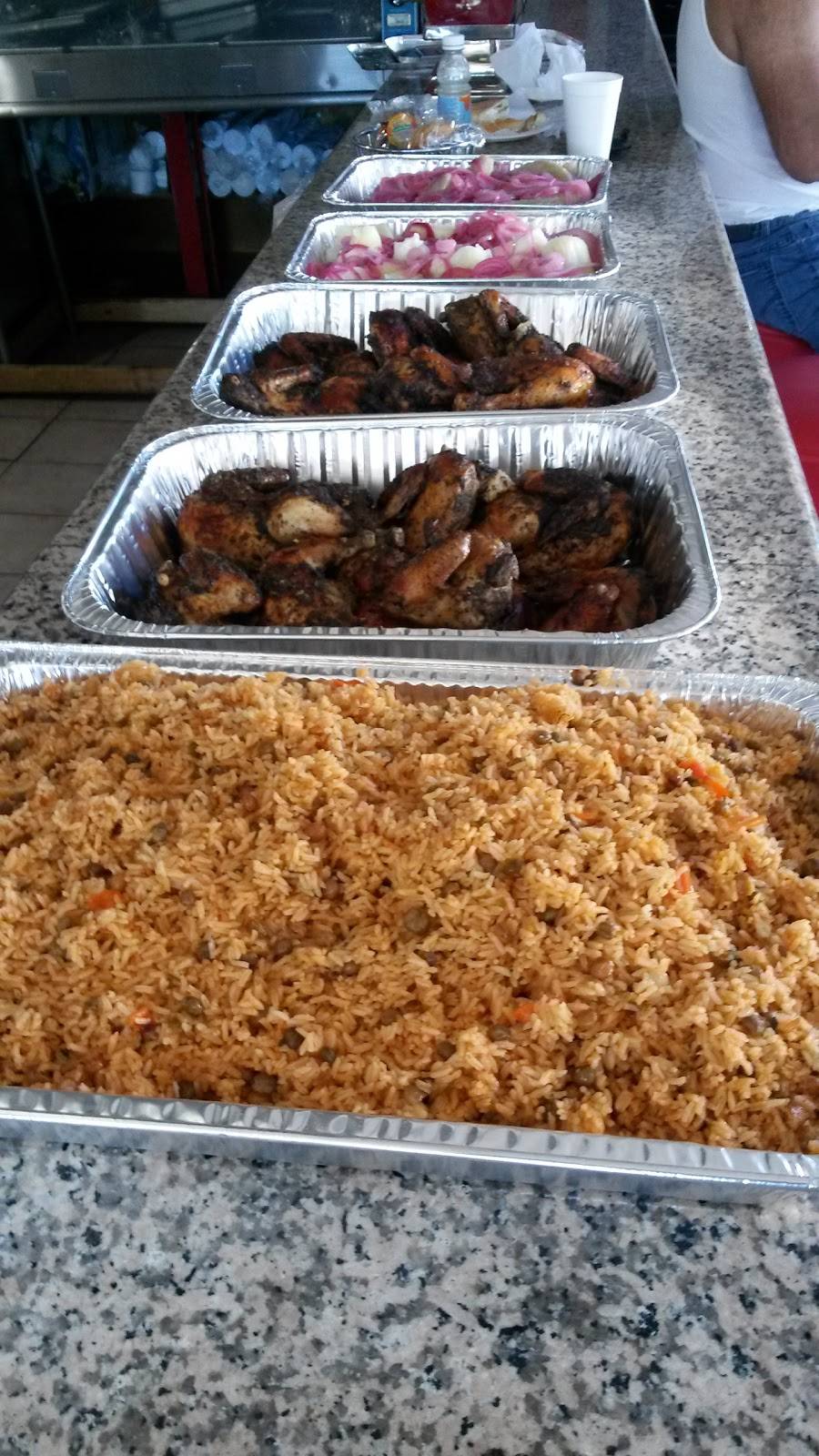 NYCs Fried Chicken & Dinner | restaurant | 846 Jamaica Ave, Brooklyn, NY 11208, USA | 7182350555 OR +1 718-235-0555