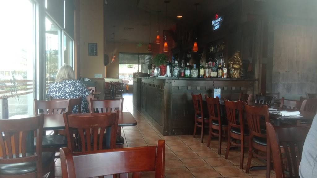 The Lemongrass | restaurant | 365 S Grady Way, Renton, WA 98057, USA | 4252282000 OR +1 425-228-2000