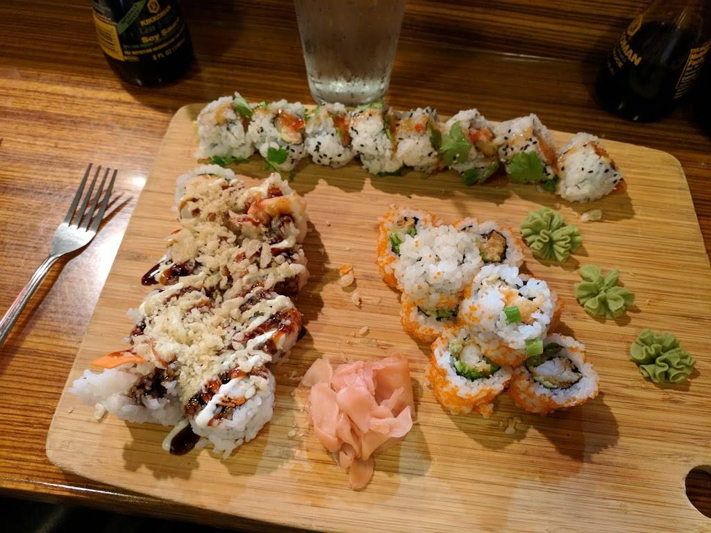 Noa Noa Wood Grill & Sushi Bar | restaurant | 310 Eastlake Dr, Warsaw, IN 46580, USA | 5743723224 OR +1 574-372-3224