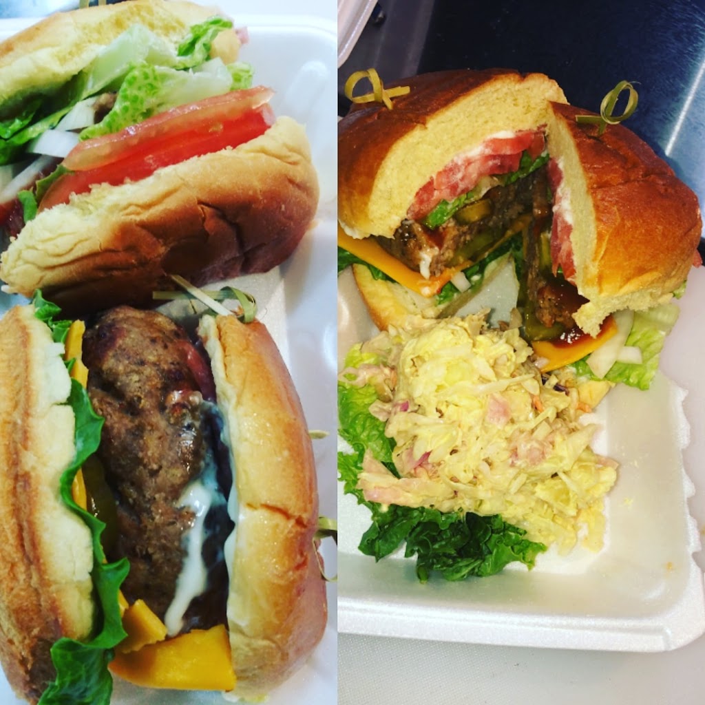 Caredas Caribbean Cuisine | restaurant | 51 N 12th St, Philadelphia, PA 19107, USA | 2675921446 OR +1 267-592-1446