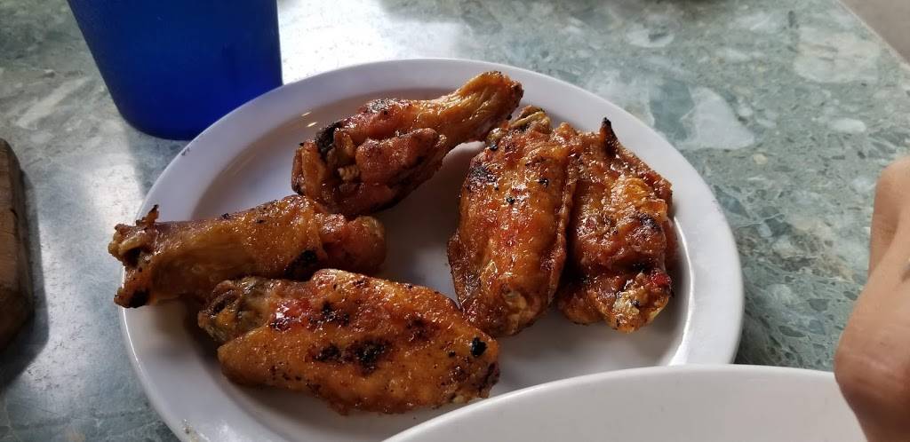 Gators Dockside | restaurant | 4982 New Broad St, Orlando, FL 32814, USA | 3219721974 OR +1 321-972-1974