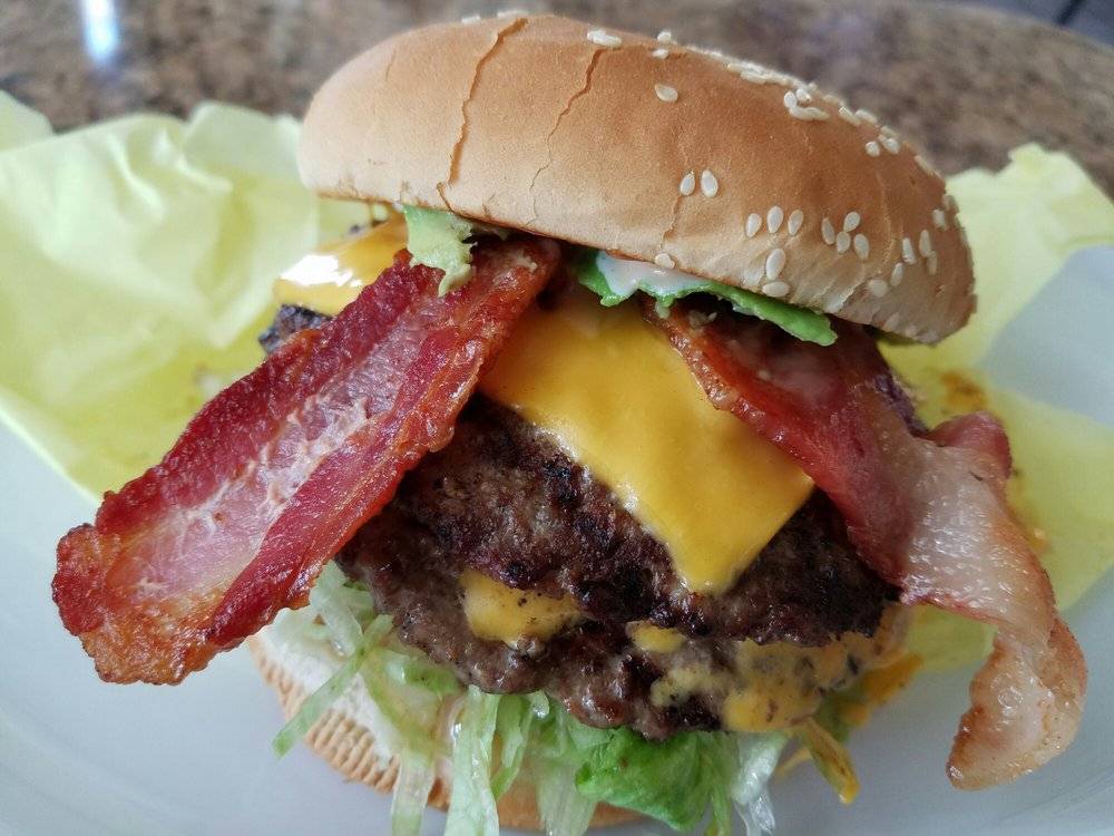 Burger Out (Previously Dinos Burgers) | restaurant | 23750 Alessandro Blvd b101, Moreno Valley, CA 92553, USA | 9516530504 OR +1 951-653-0504