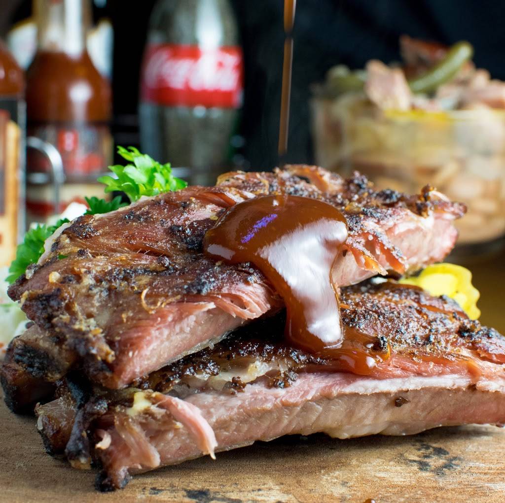 Hard Eight BBQ | restaurant | 205 S Oak St, Roanoke, TX 76262, USA | 8178378888 OR +1 817-837-8888