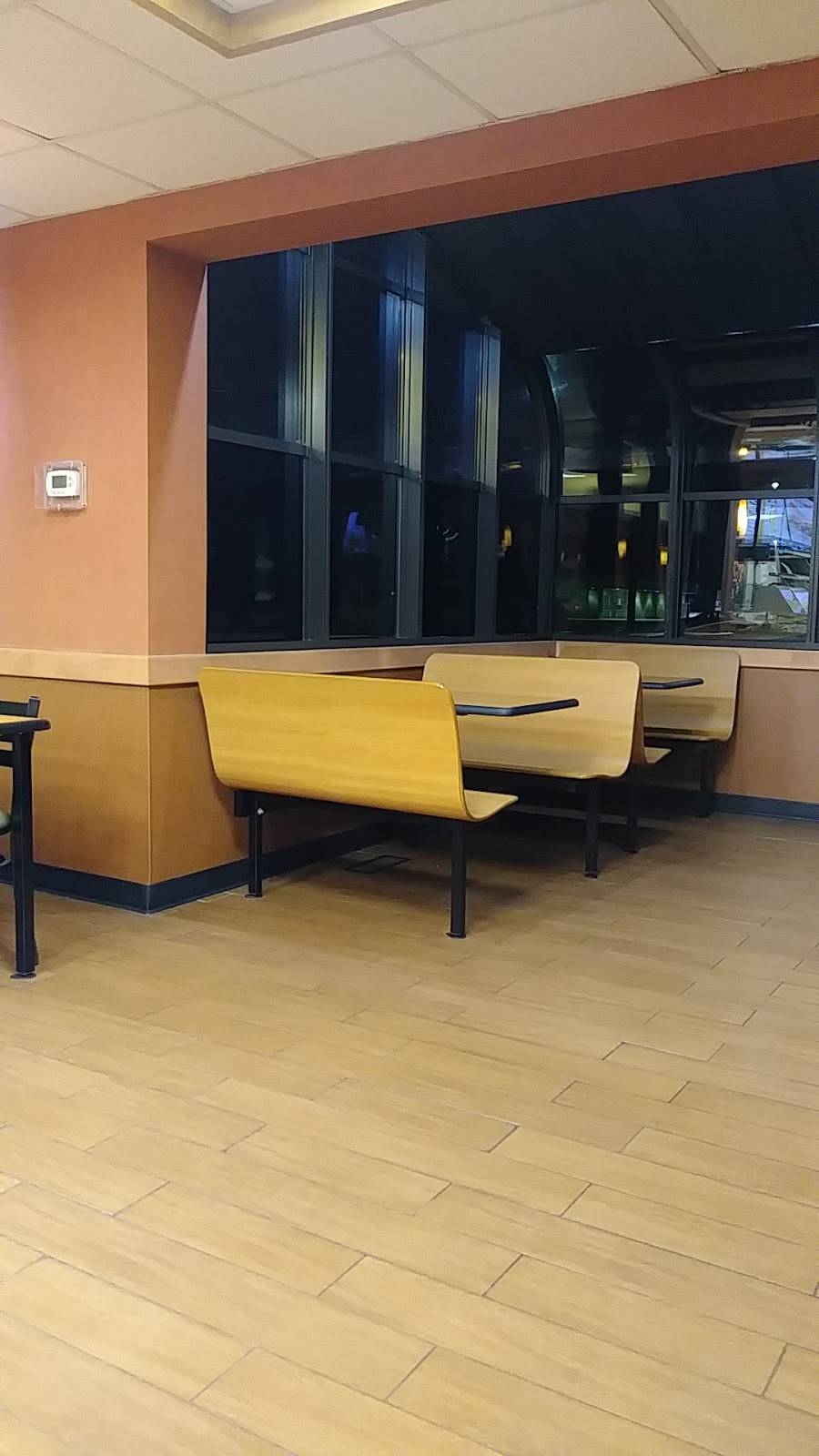 Subway Restaurants | restaurant | 2201 11th Ave East, North St Paul, MN 55109, USA | 6517706456 OR +1 651-770-6456