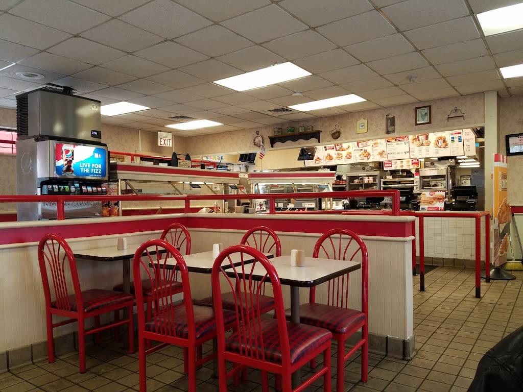 KFC | restaurant | 120 Zane St, Wheeling, WV 26003, USA | 3042336100 OR +1 304-233-6100