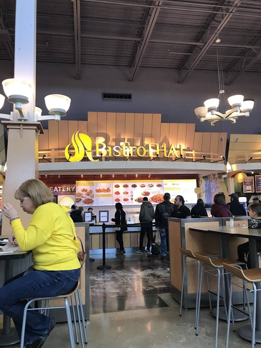 Bistro THAI | restaurant | 4000 Baldwin Rd, Auburn Hills, MI 48326, USA | 2486361424 OR +1 248-636-1424