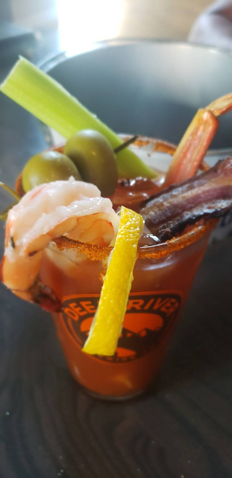 Shuckin Shack Oyster Bar | restaurant | 2340 Bale St #100, Raleigh, NC 27608, USA | 9193220324 OR +1 919-322-0324