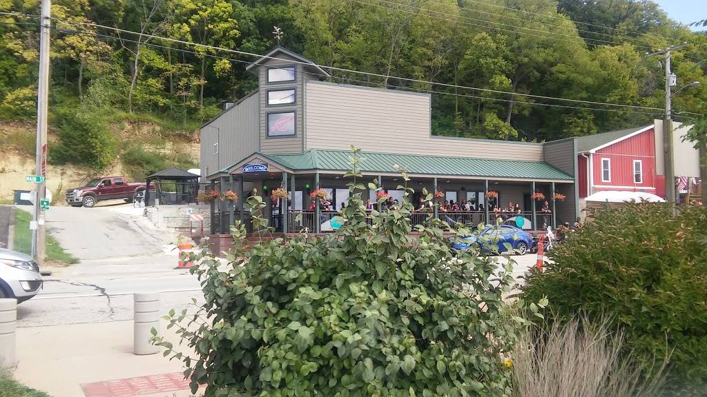 Sportsman Bar & Grill | restaurant | 130 Main St, Ferryville, WI 54628, USA | 6087341234 OR +1 608-734-1234