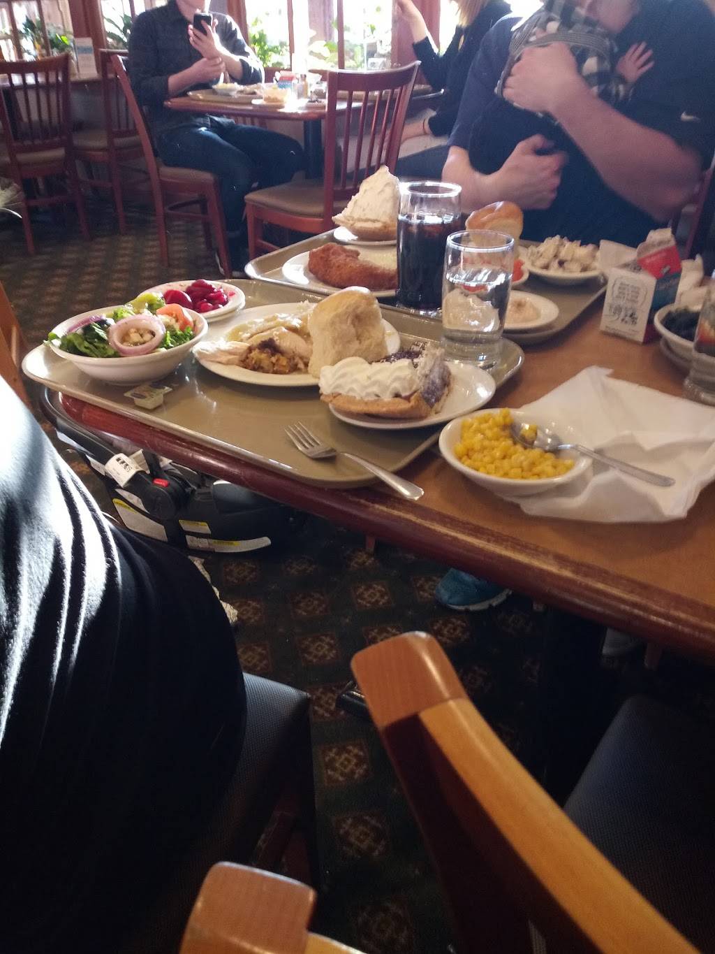 Miss Sheris Cafeteria | restaurant | 5406 Southfield Center, St. Louis, MO 63123, USA | 3148491141 OR +1 314-849-1141