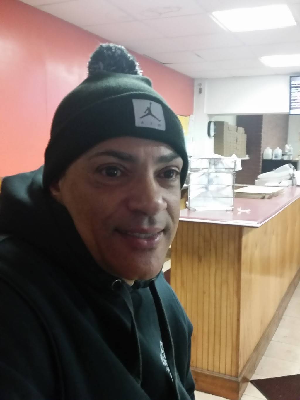 Minerva Pizza House | restaurant | 280 Union St, New Bedford, MA 02740, USA | 5089923344 OR +1 508-992-3344