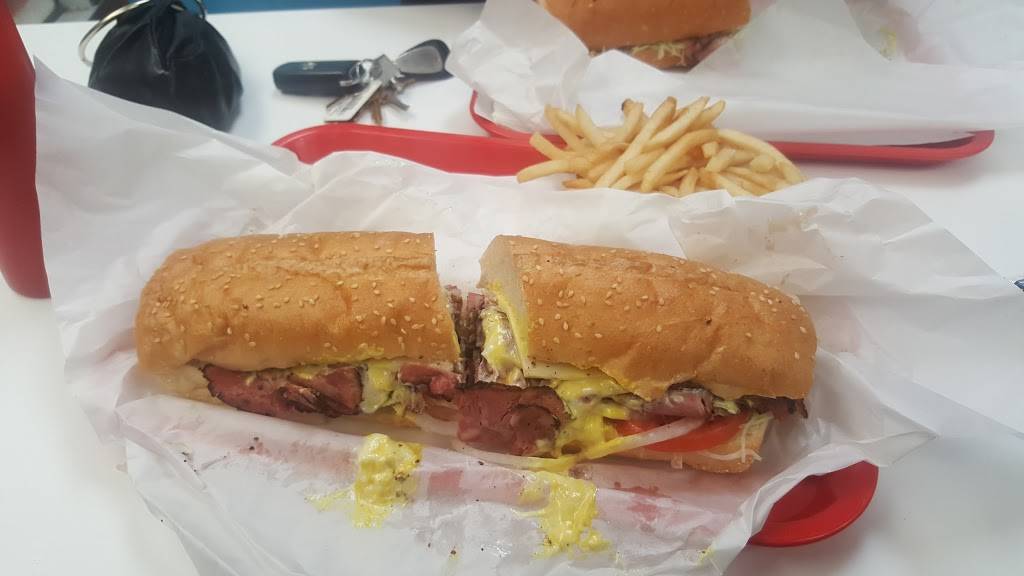 Submarine Tender | meal takeaway | 200 Desplaines Ave, Forest Park, IL 60130, USA | 7083664690 OR +1 708-366-4690