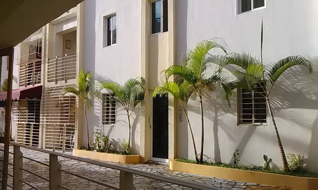 Popeyes Louisiana Kitchen | restaurant | 1954 Division Ave S, Grand Rapids, MI 49507, USA | 6162470187 OR +1 616-247-0187