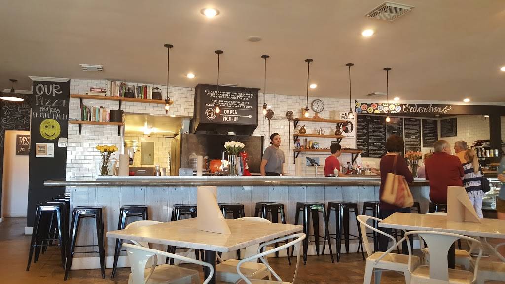 Pieous | restaurant | 166 Hargraves Dr h, Austin, TX 78737, USA | 5123947041 OR +1 512-394-7041