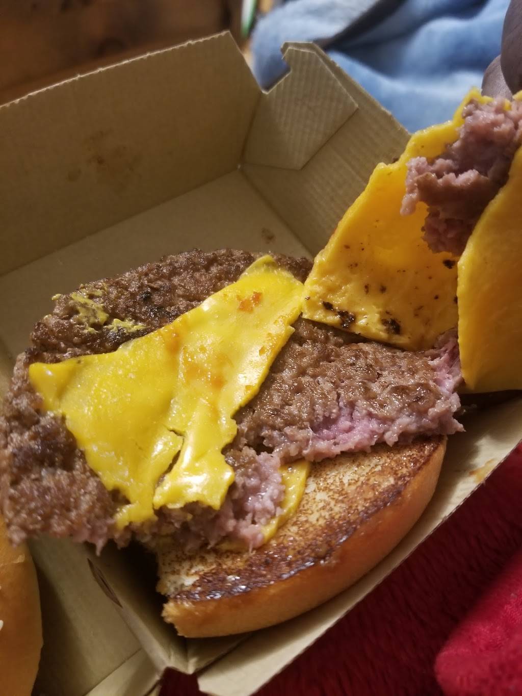 McDonalds | cafe | 805 William St, Cobourg, ON K9A 3A8, Canada | 9053726335 OR +1 905-372-6335