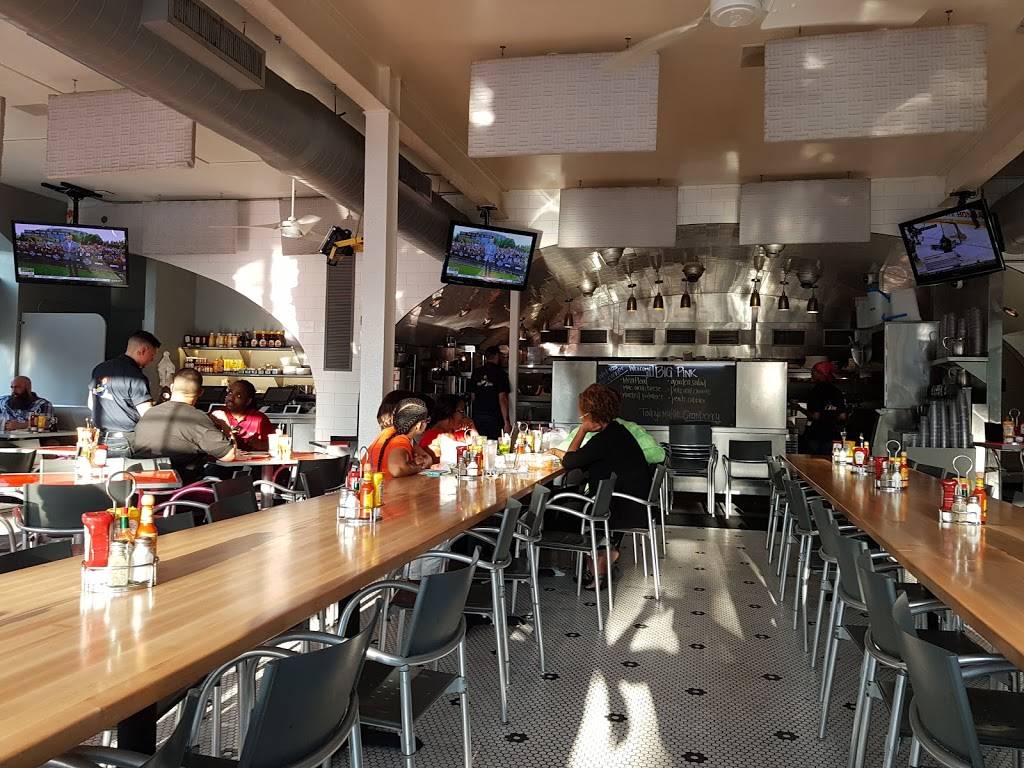 Big Pink | restaurant | 157 Collins Ave, Miami Beach, FL 33139, USA | 3055310888 OR +1 305-531-0888