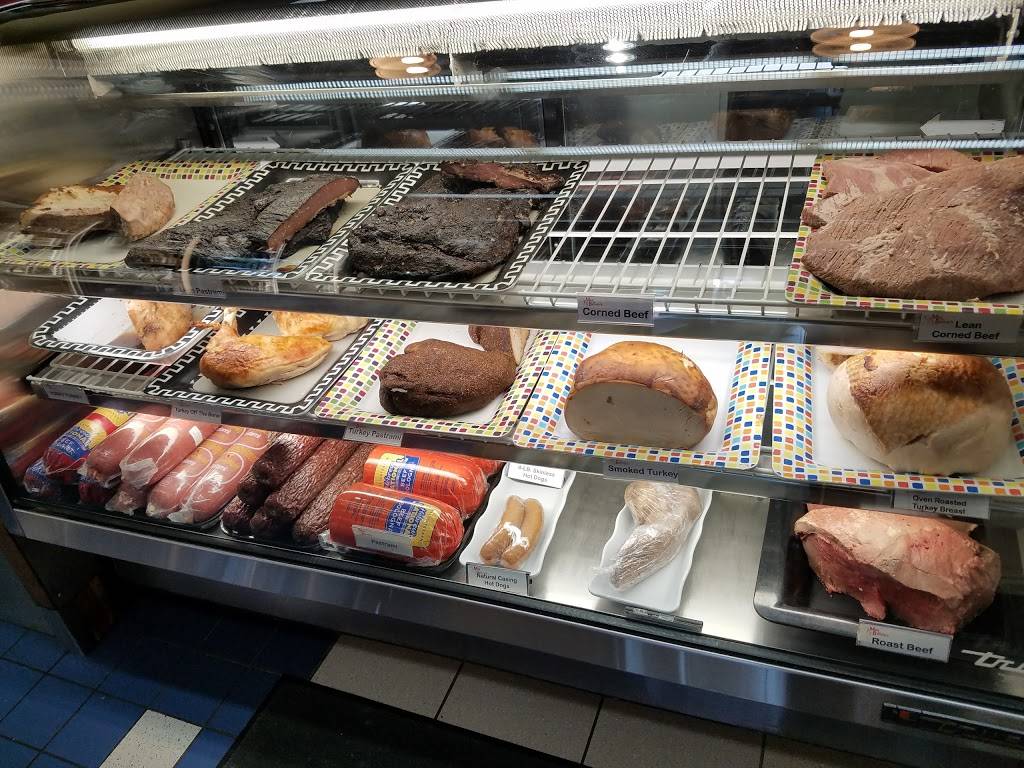 Max and Bennys Restaurant | restaurant | 461 Waukegan Rd, Northbrook, IL 60062, USA | 8472729490 OR +1 847-272-9490