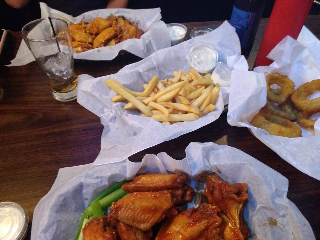 Tramps | restaurant | 412 Greentree Rd, Pittsburgh, PA 15220, USA | 4129217194 OR +1 412-921-7194