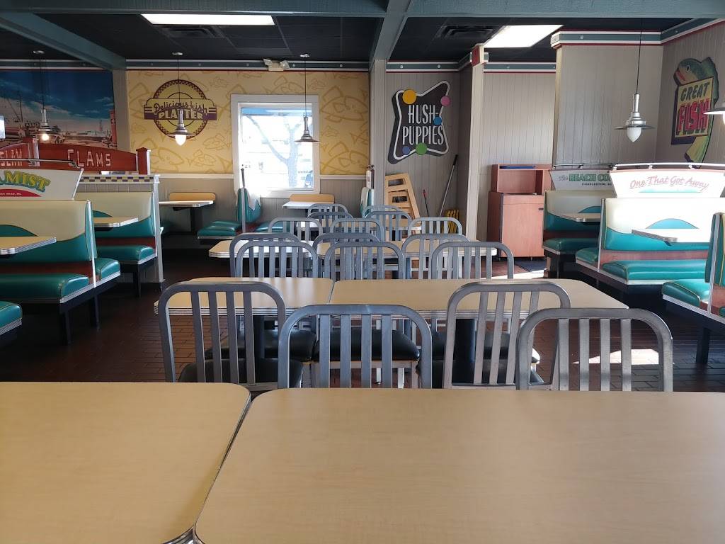 Long John Silvers | restaurant | 11288 Gratiot Ave, Detroit, MI 48213, USA | 3135210544 OR +1 313-521-0544