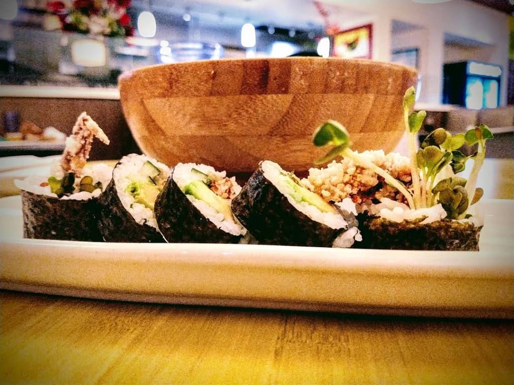 SushiPop | restaurant | 9770 Katy Fwy # 100, Houston, TX 77055, USA | 7139350707 OR +1 713-935-0707