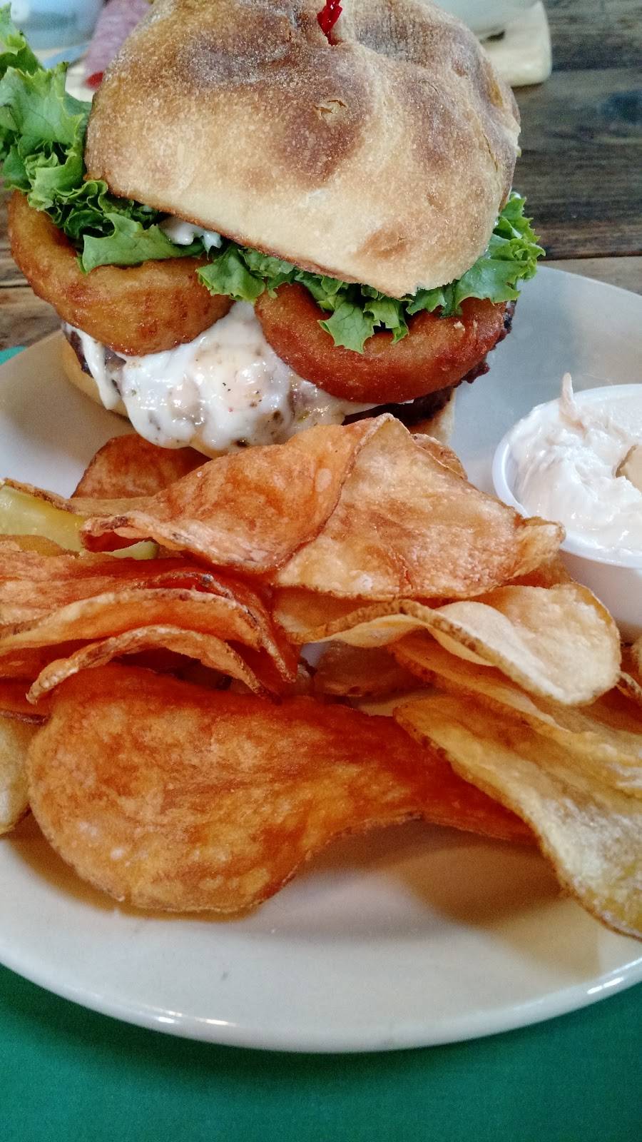 Sonka Irish Pub | restaurant | 1366 Wabash Ave, Terre Haute, IN 47807, USA | 8122348802 OR +1 812-234-8802