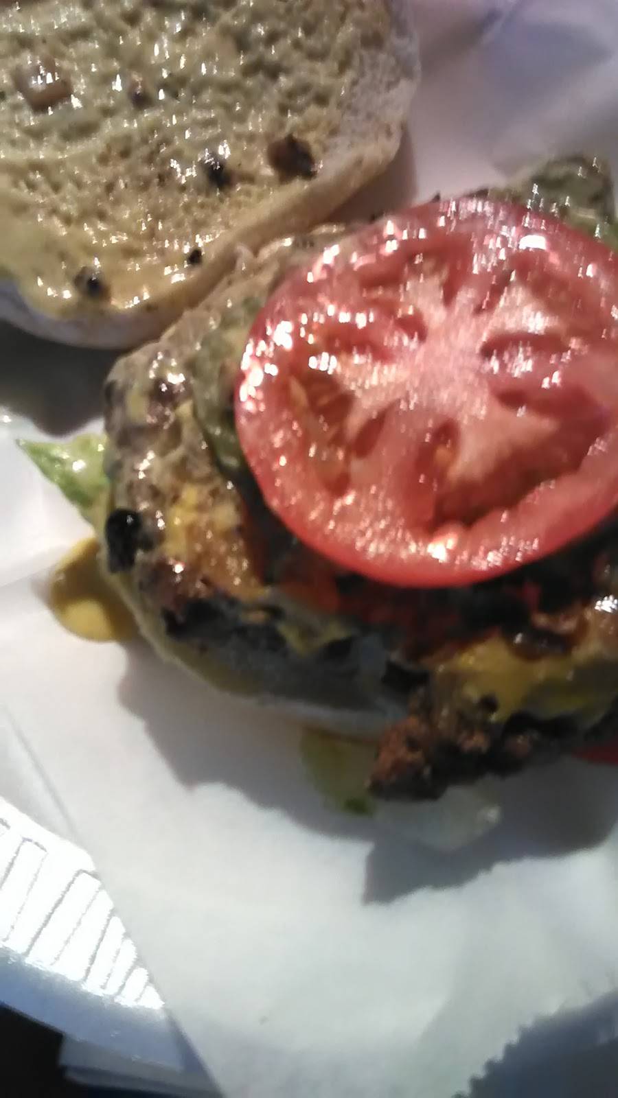 Triangle Saloon, Inc. | restaurant | 1634 E Kirby Ave, Muncie, IN 47302, USA | 7652820599 OR +1 765-282-0599