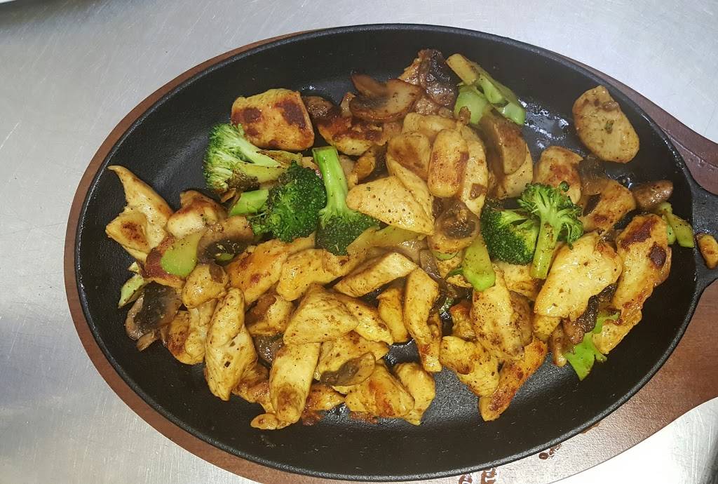 Marathon | restaurant | 1043 S Fairfax Ave, Los Angeles, CA 90019, USA | 3239384243 OR +1 323-938-4243