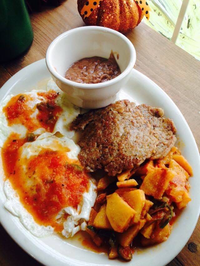 Taqueria Chapala Jalisco | restaurant | 1808 N New Braunfels Ave, San Antonio, TX 78208, USA | 2103682966 OR +1 210-368-2966