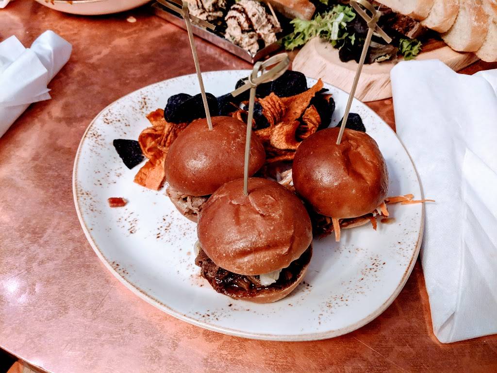 The Ahwahnee Bar | night club | Yosemite National Park, 9005 Ahwahnee Drive, Yosemite Valley, CA 95389, USA | 2093721489 OR +1 209-372-1489