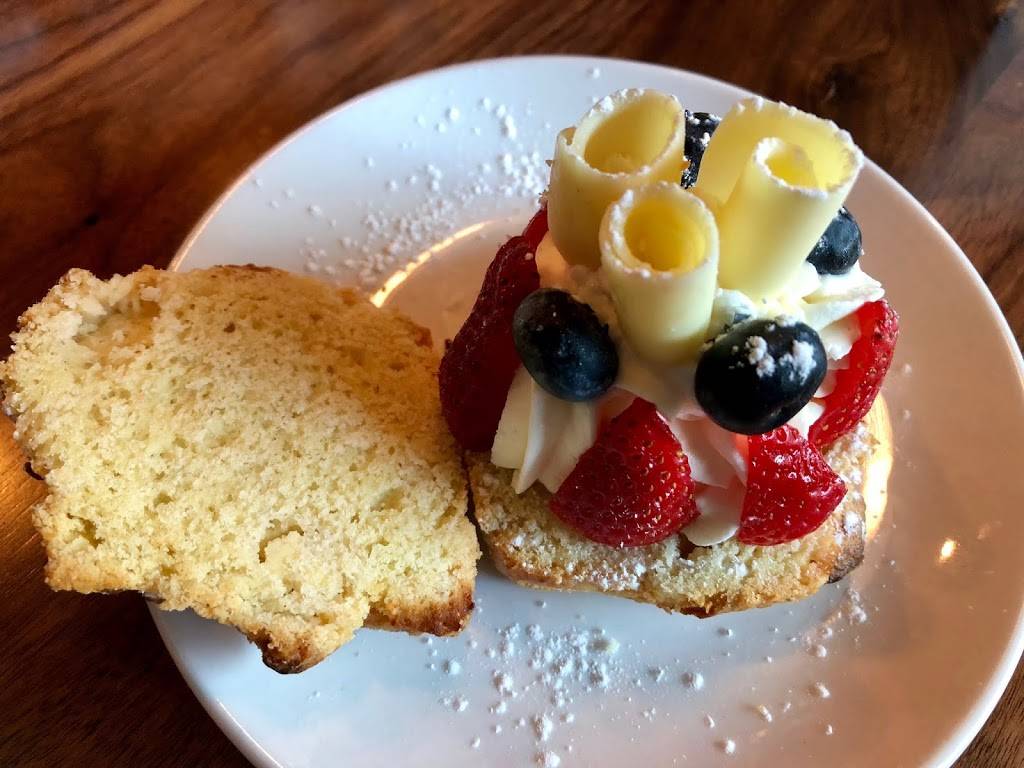 Peel Wood Fired Pizza | restaurant | 208 S Meramec Ave, Clayton, MO 63105, USA | 3146962515 OR +1 314-696-2515