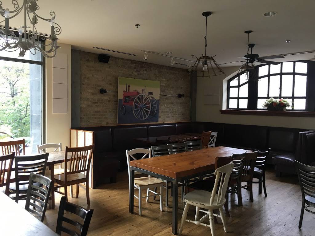 Farmhouse Evanston | restaurant | 703 Church St, Evanston, IL 60201, USA | 8474929700 OR +1 847-492-9700