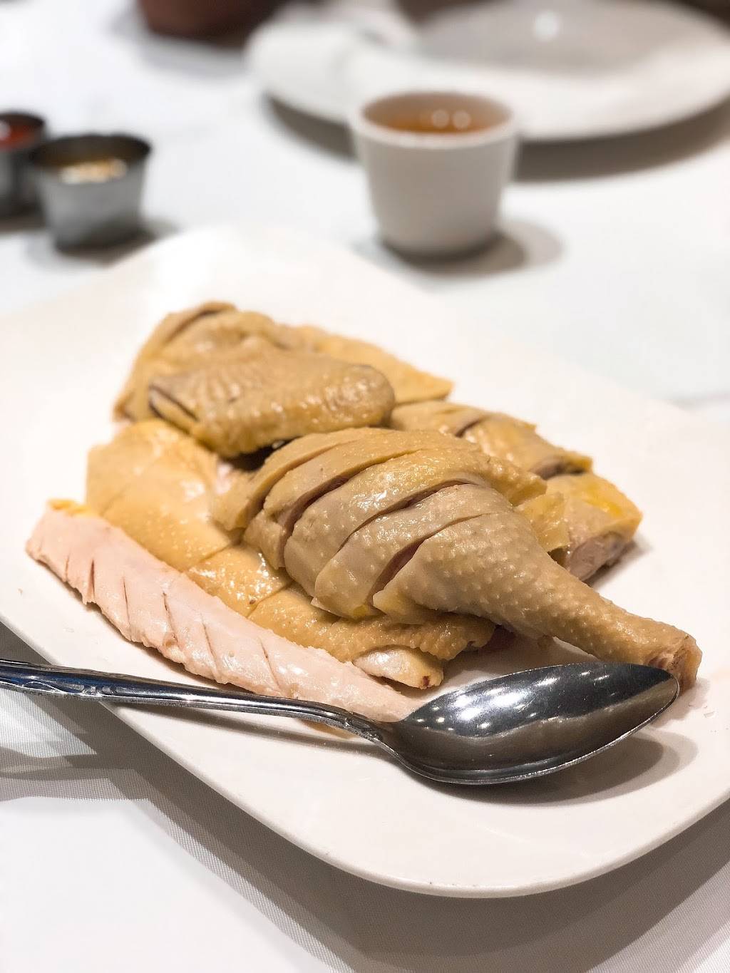 Lunasia Dim Sum House | restaurant | 500a W Main St, Alhambra, CA 91801, USA | 6263083222 OR +1 626-308-3222