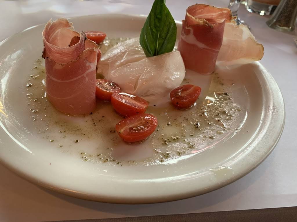 Francesco Ristorante Italiano | restaurant | 7708 Center Blvd SE, Snoqualmie, WA 98065, USA | 4258886800 OR +1 425-888-6800